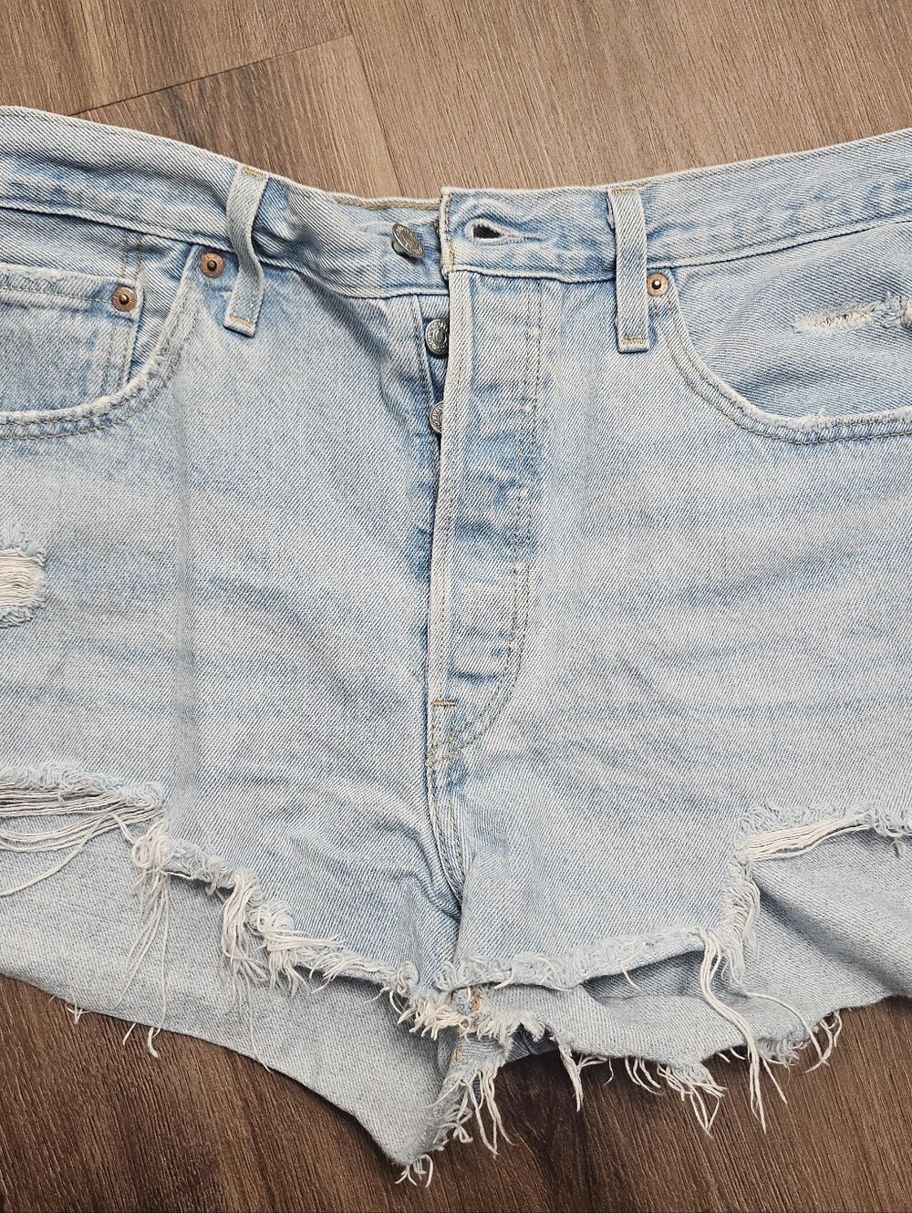 Levis 501 Light Wash Distressed Denim Shorts- Frayed Hem